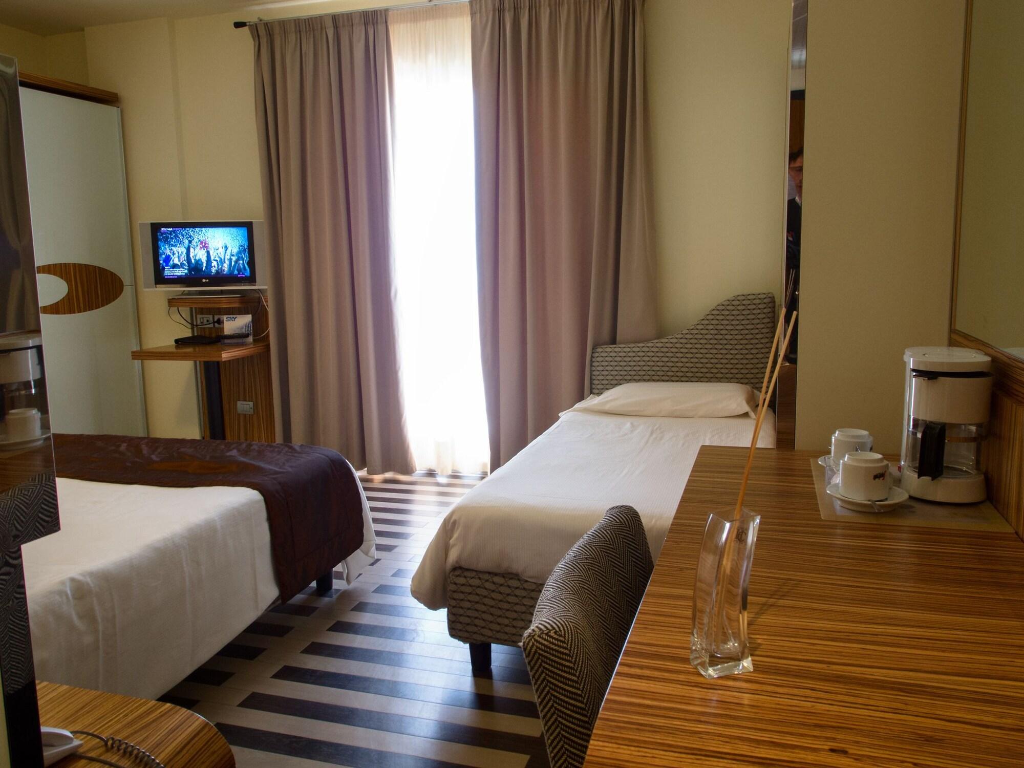 Bibione Palace Hotel Bagian luar foto
